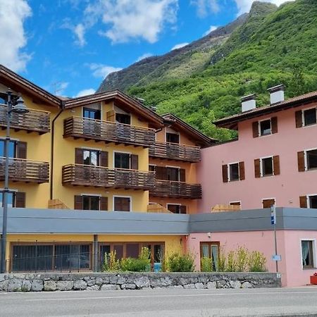 Tenno Appartamenti Garda Lake Eksteriør billede