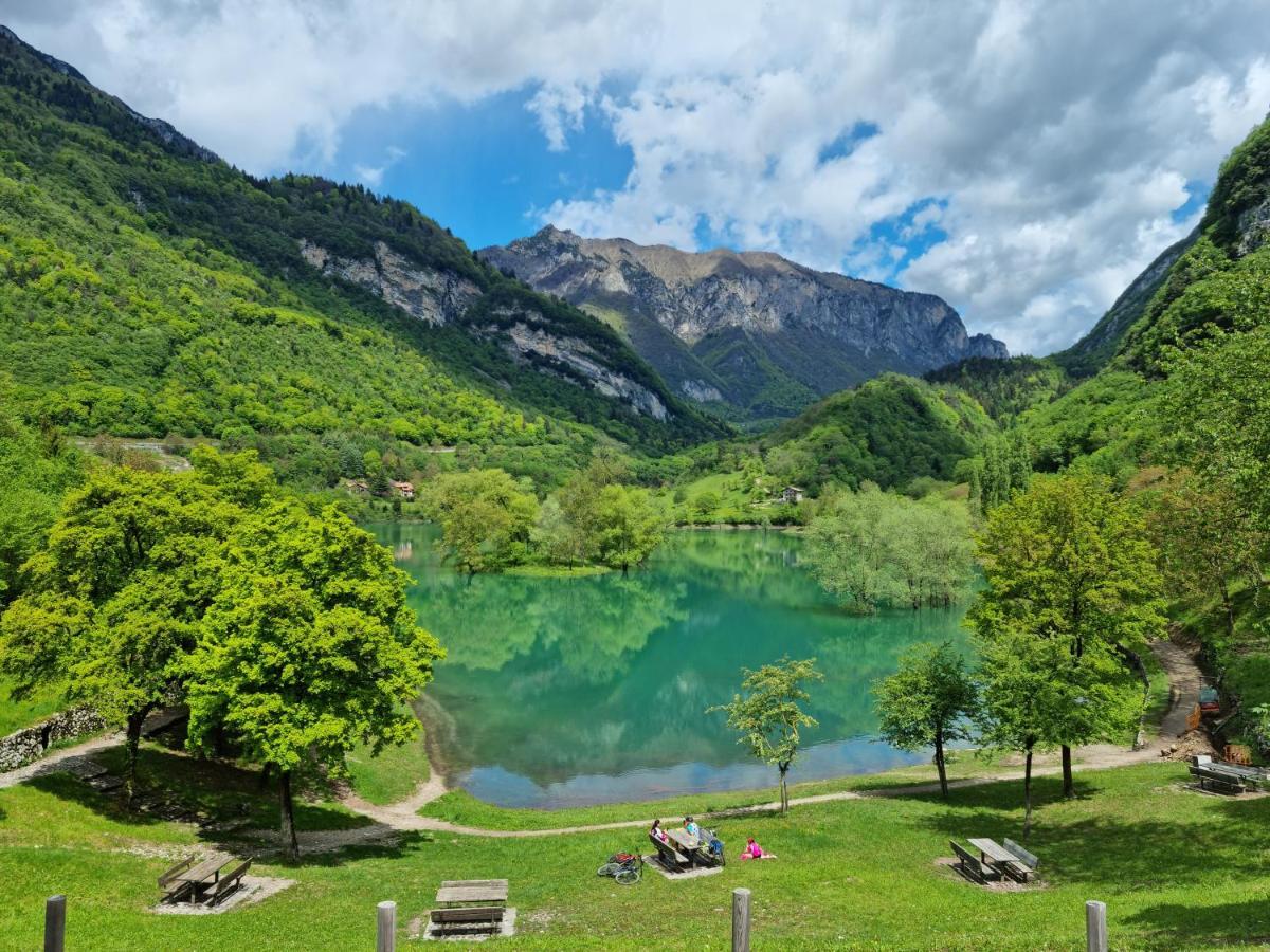 Tenno Appartamenti Garda Lake Eksteriør billede