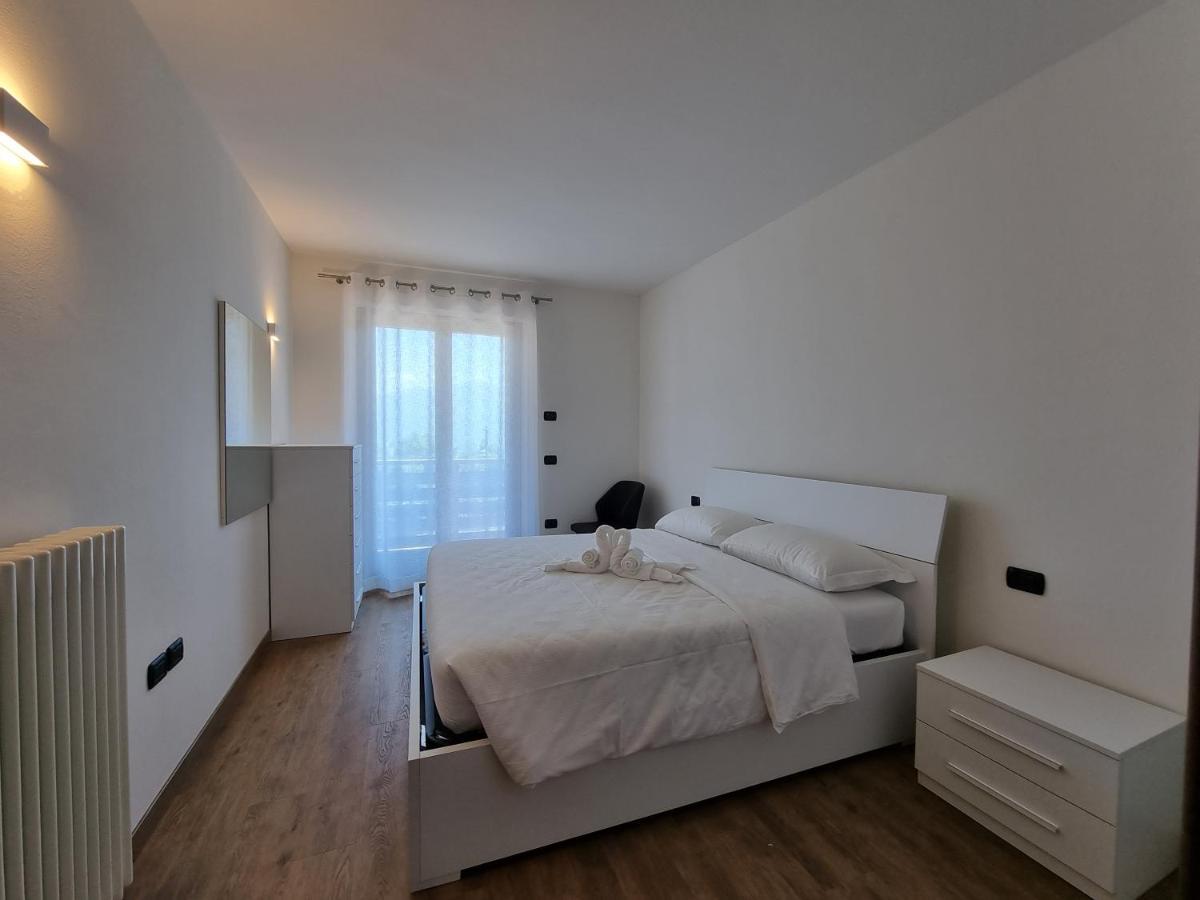 Tenno Appartamenti Garda Lake Eksteriør billede